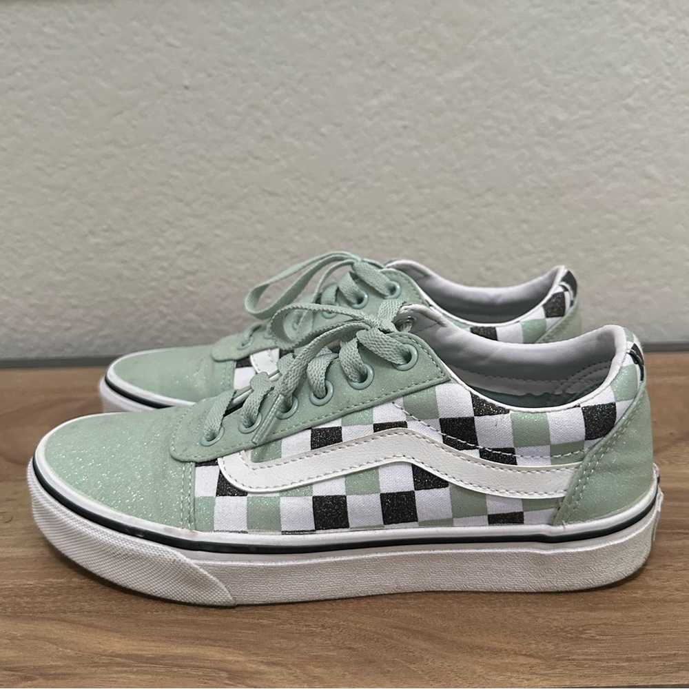 Vans Old Skool Checker in Mint Green Women’s Size 7